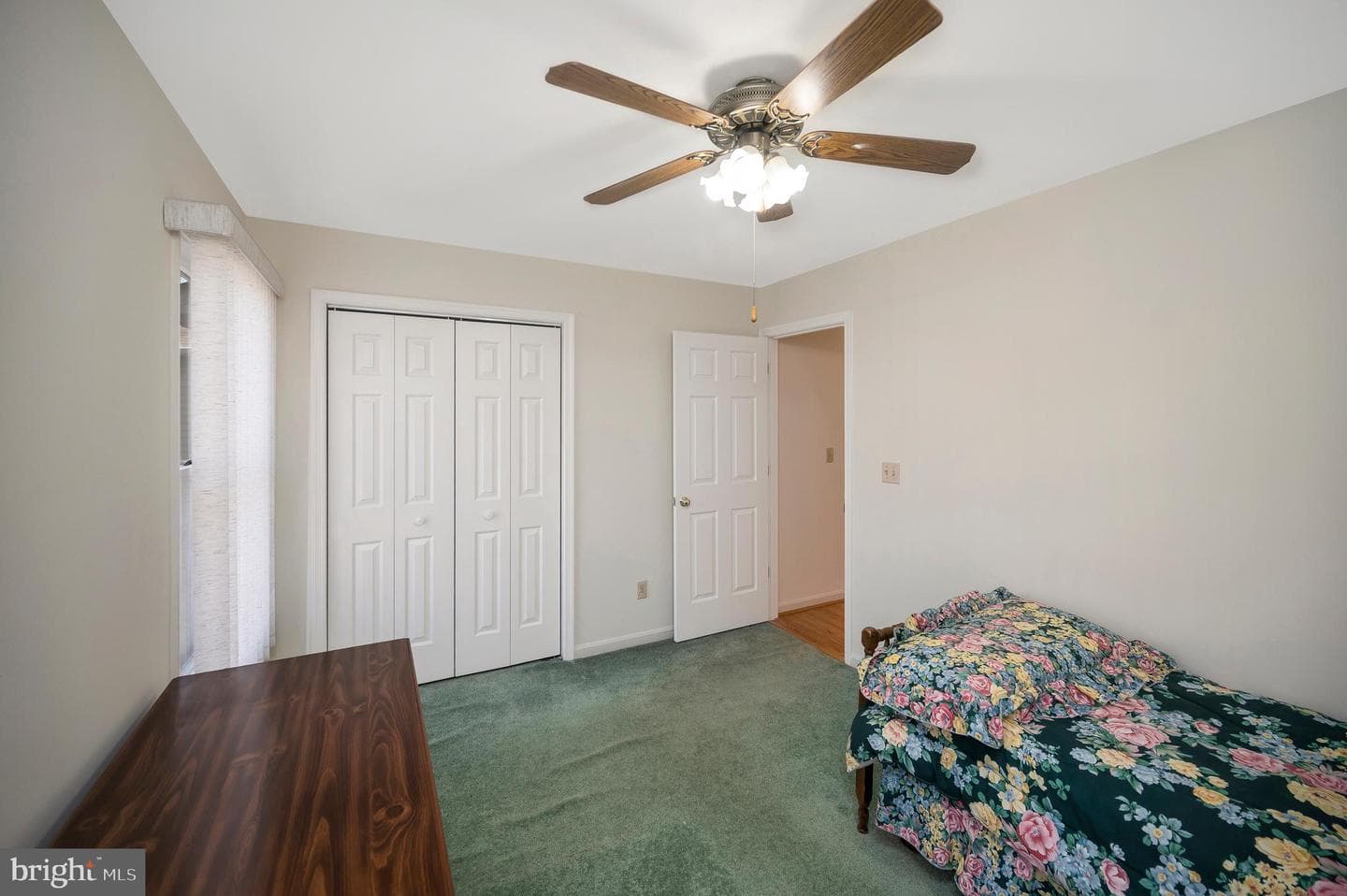 821 Eastover Parkway photo 30