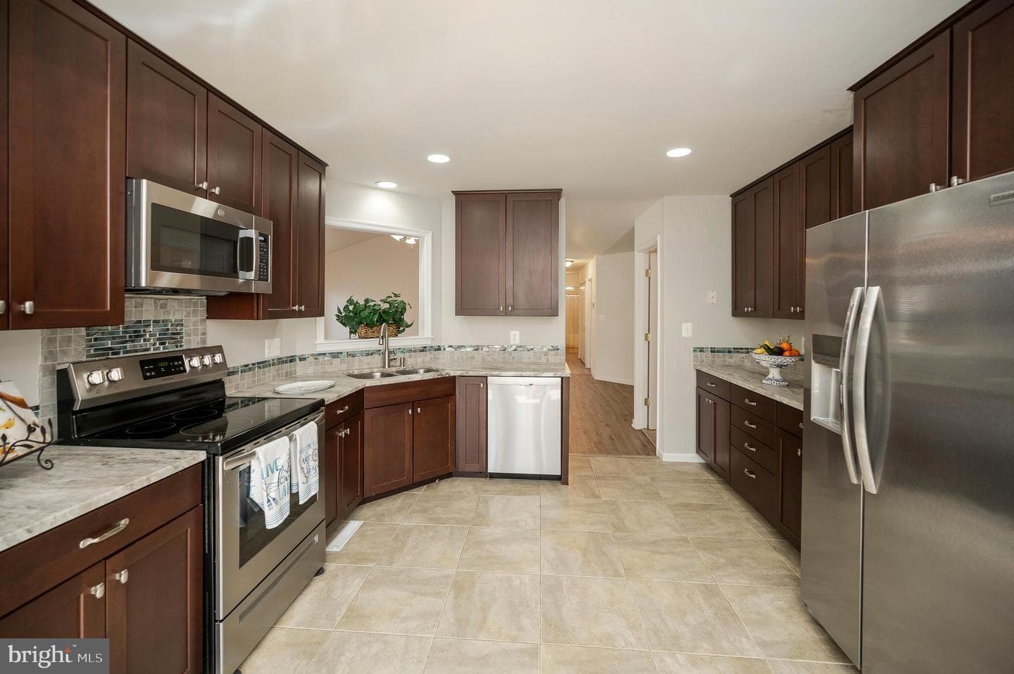 105 Aspen Court photo 18