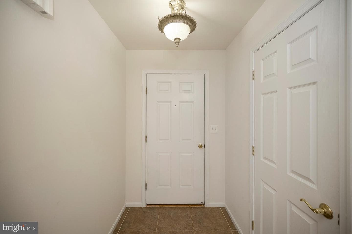 105 Aspen Court photo 5
