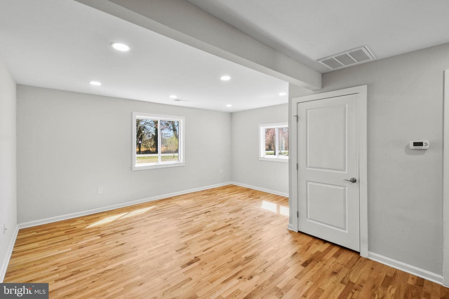 10349 Gordon Avenue photo 5
