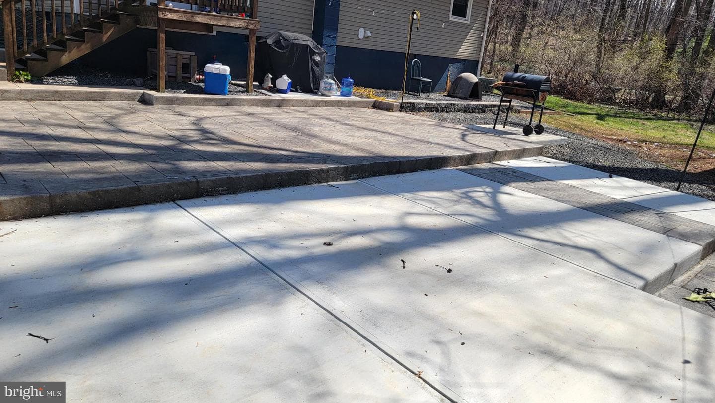 11123 Jacksontown Road photo 29