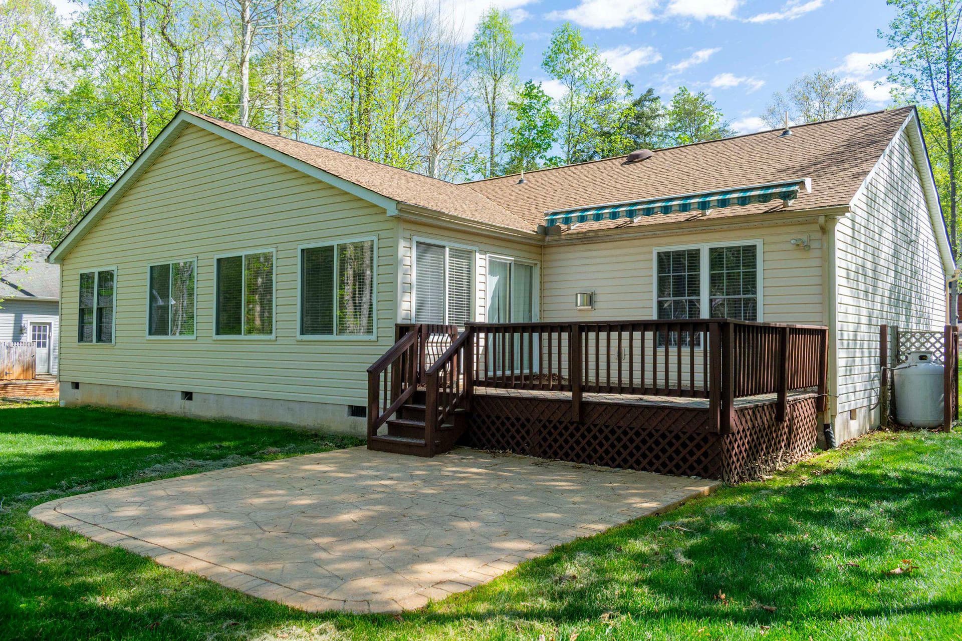 103 Aspen Court photo 40
