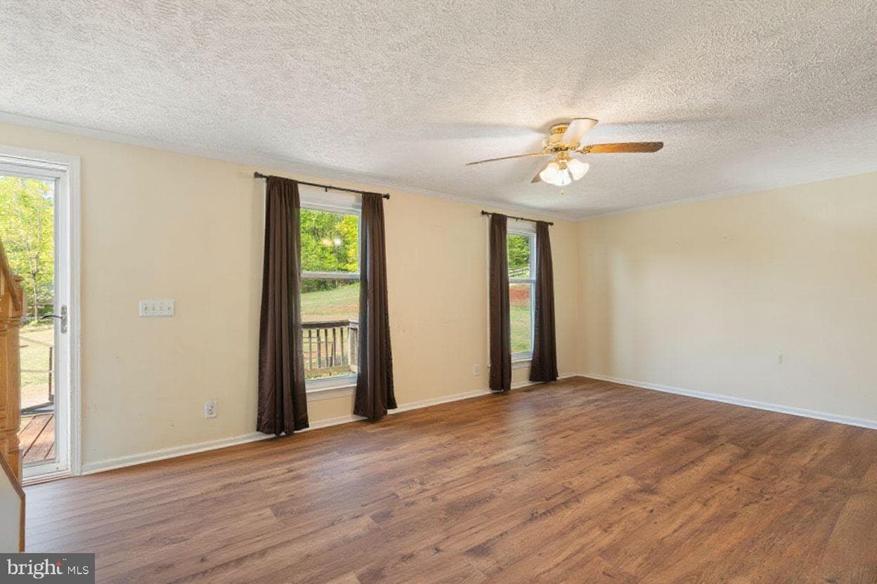 10485 Cedar Hill Road photo 11