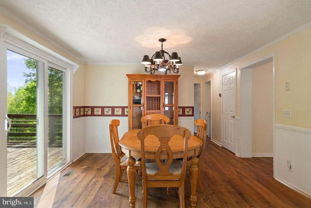 10485 Cedar Hill Road photo 5