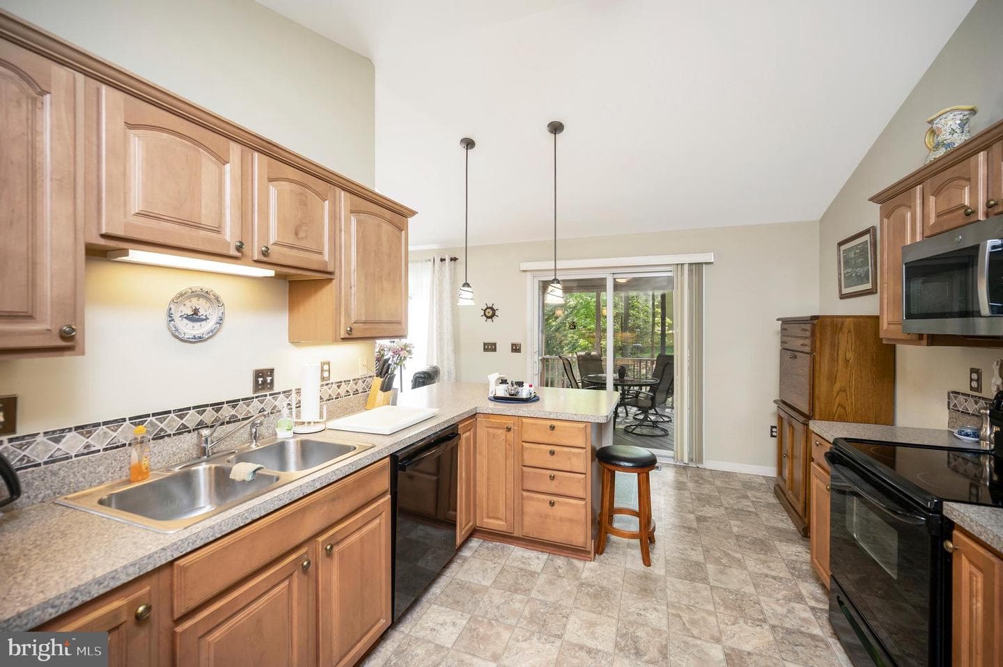 2908 Lakeview Parkway photo 13