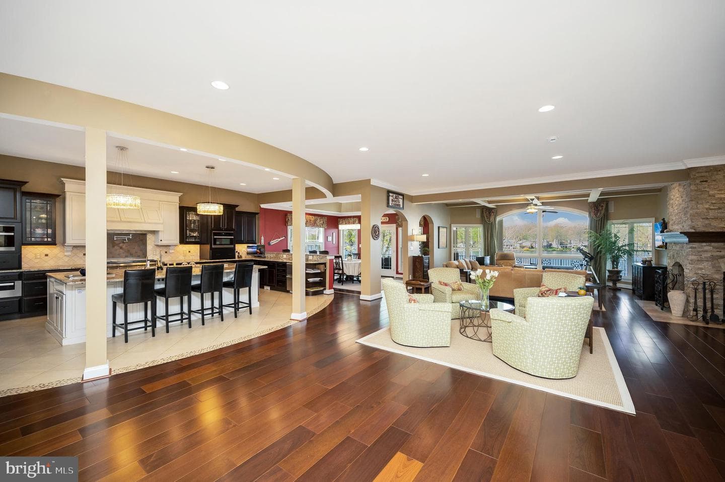 206 Madison Circle photo 14