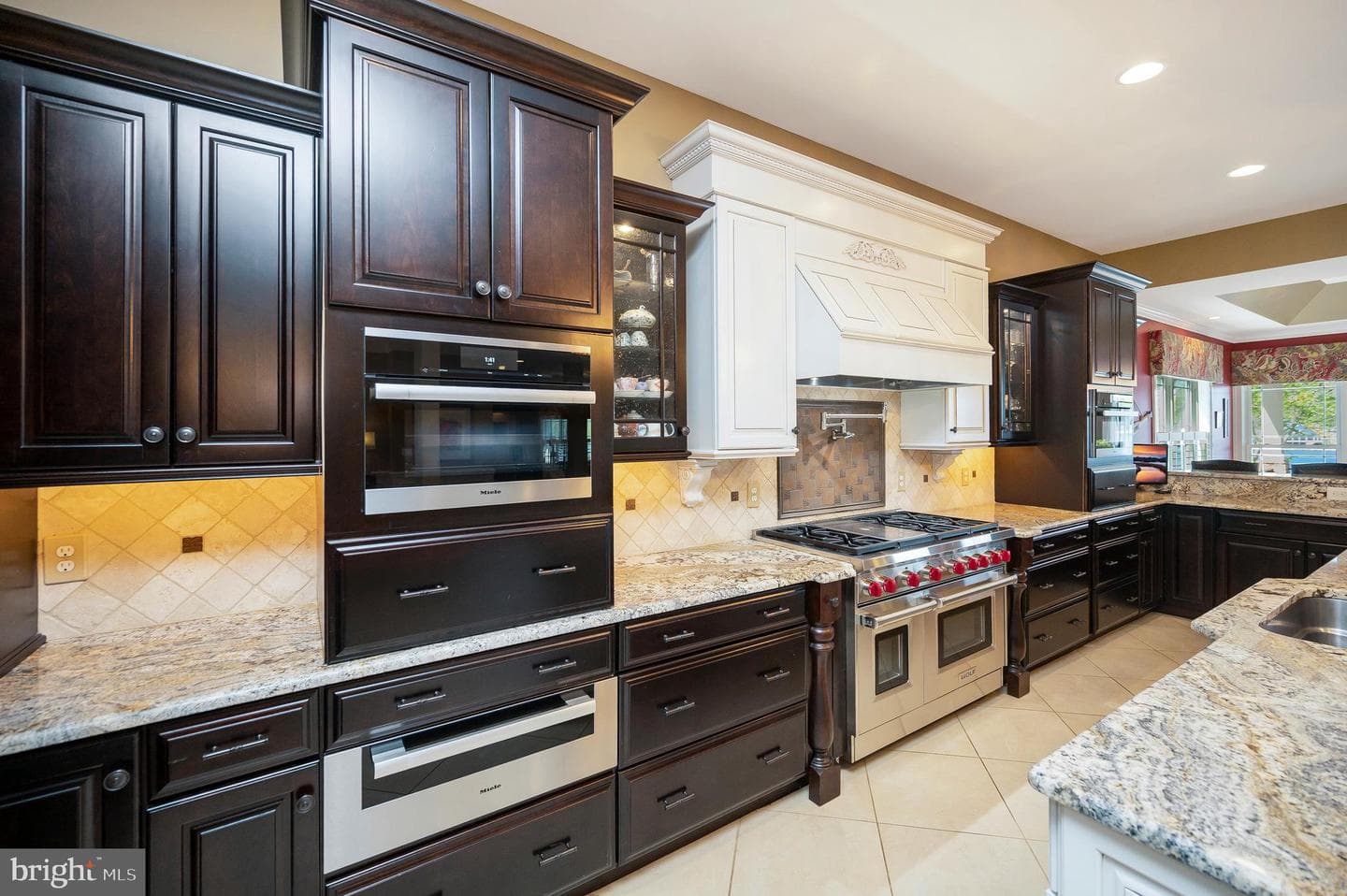 206 Madison Circle photo 24