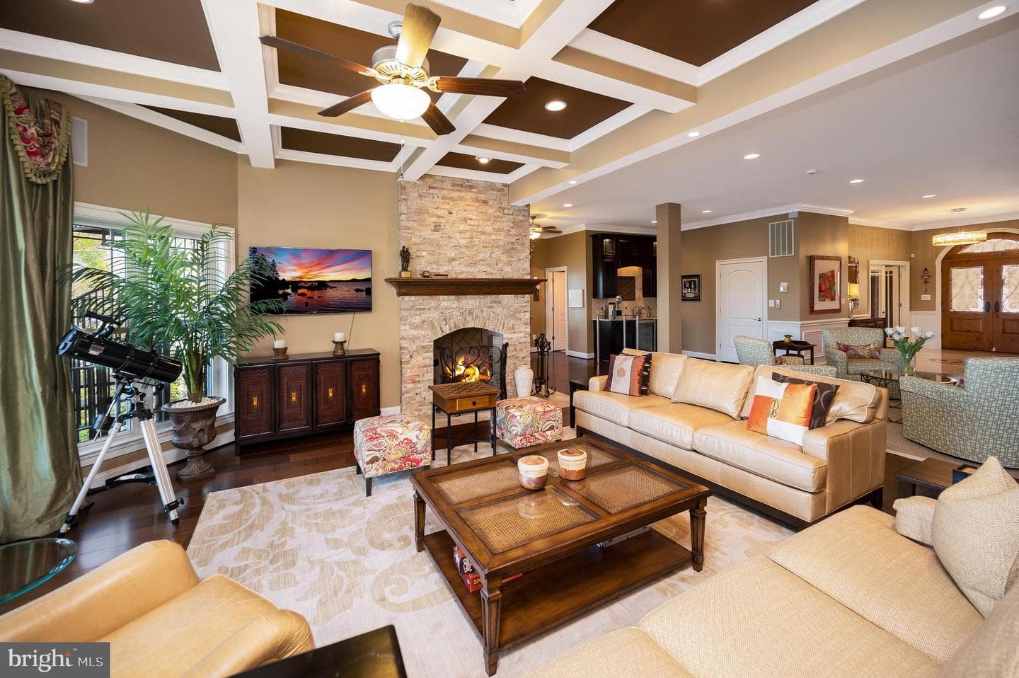 206 Madison Circle photo 40