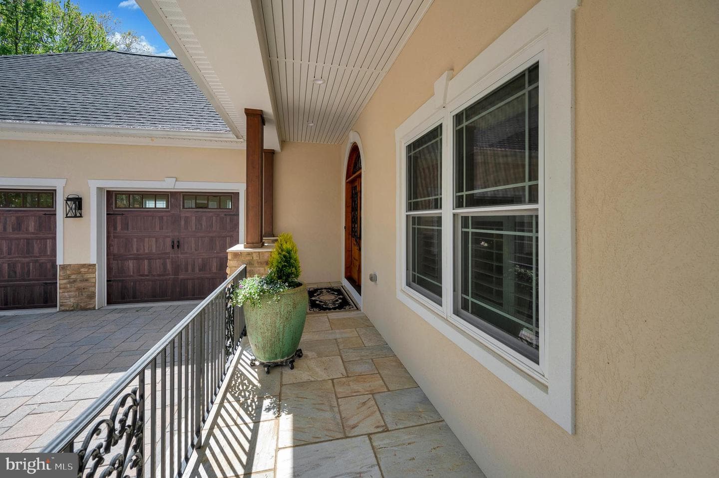 206 Madison Circle photo 8