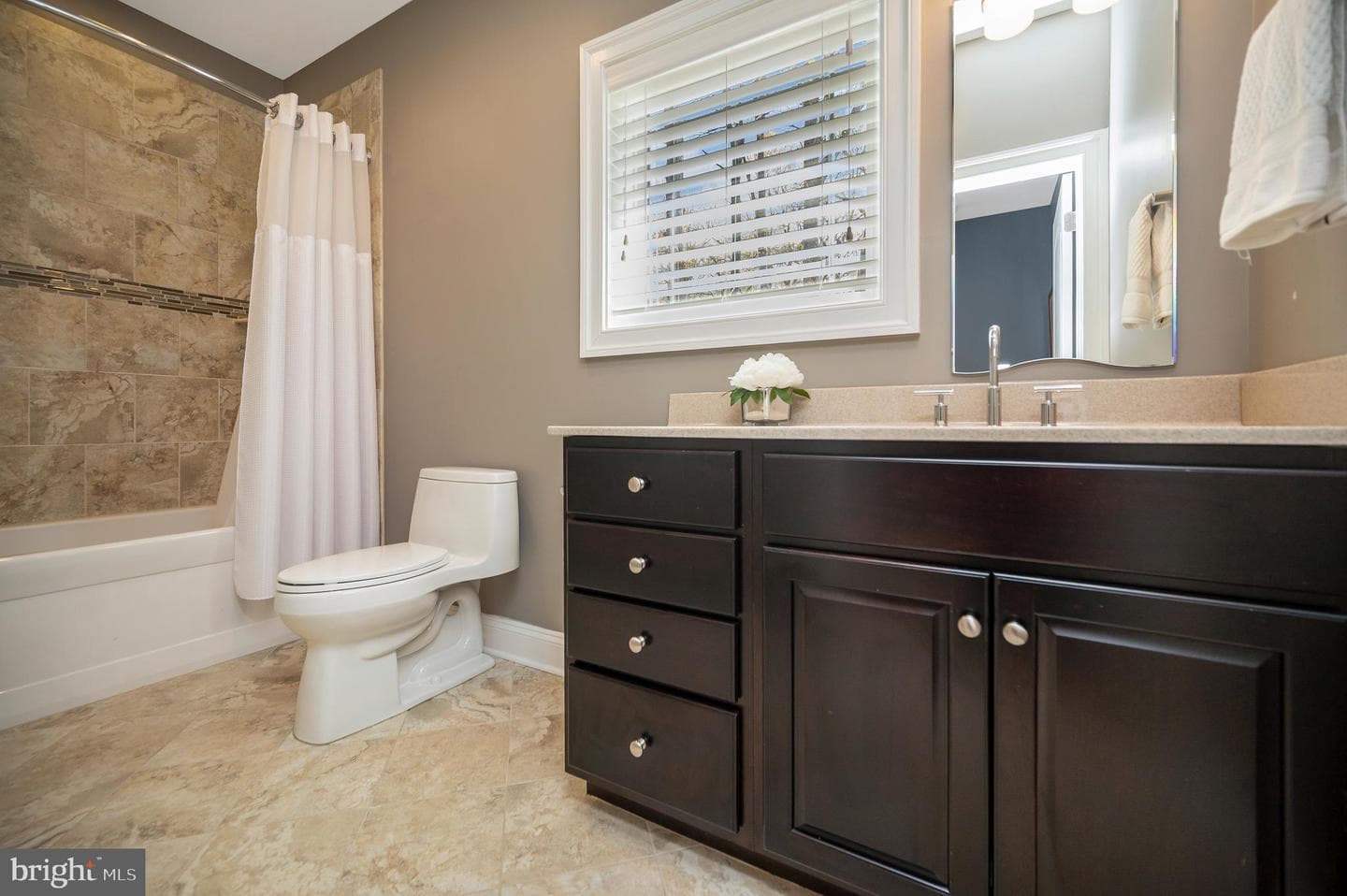 206 Madison Circle photo 82