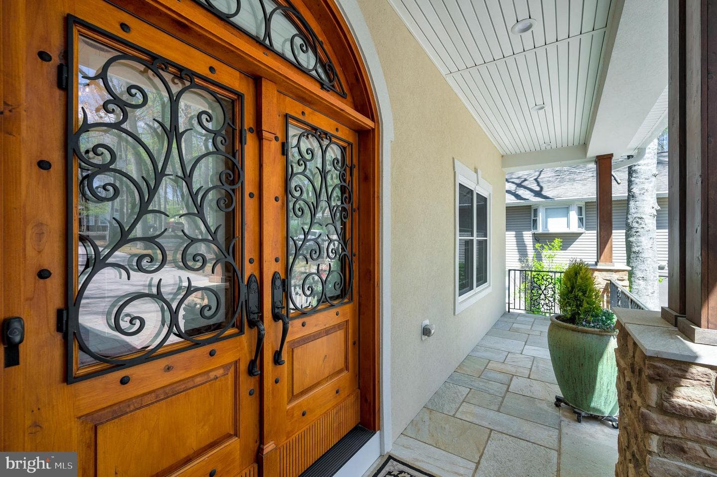 206 Madison Circle photo 9