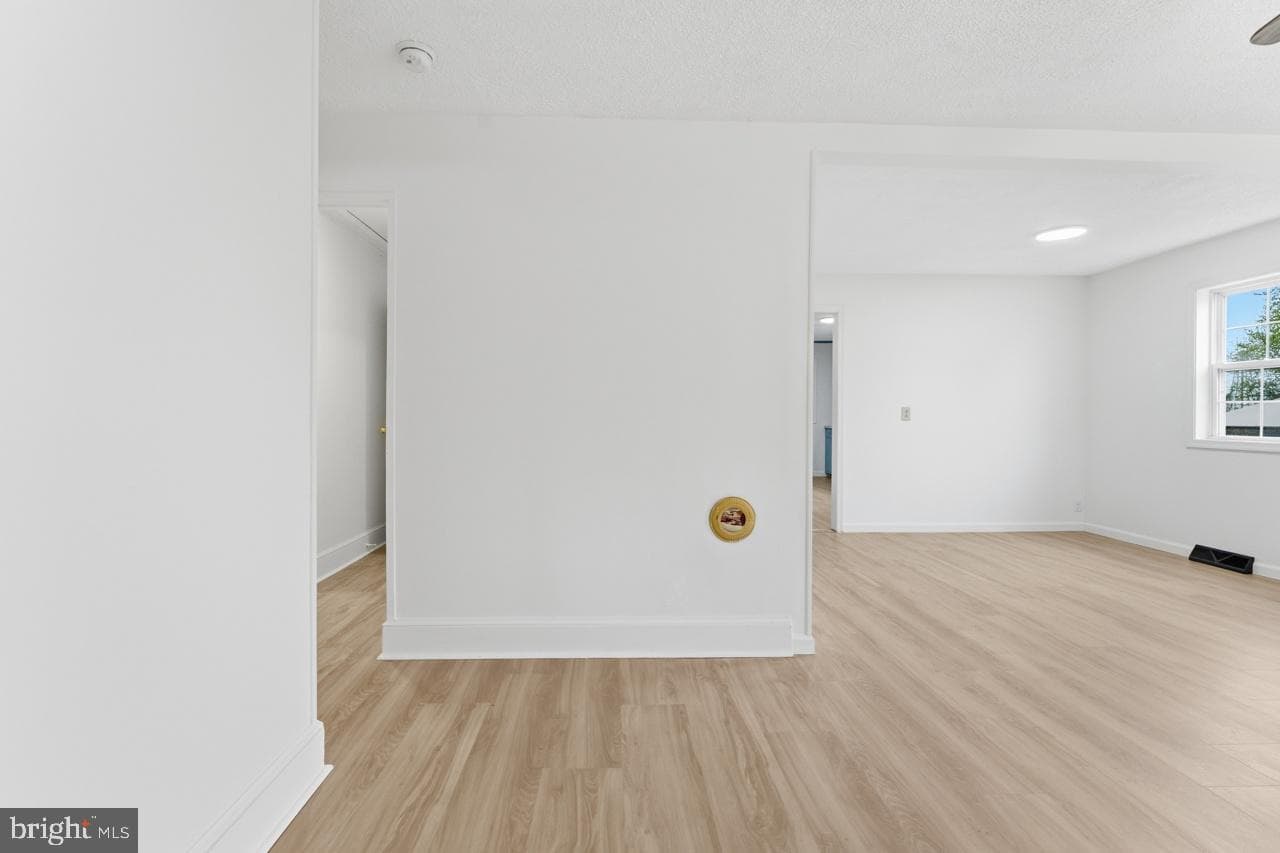 234 Landon Lane photo 9