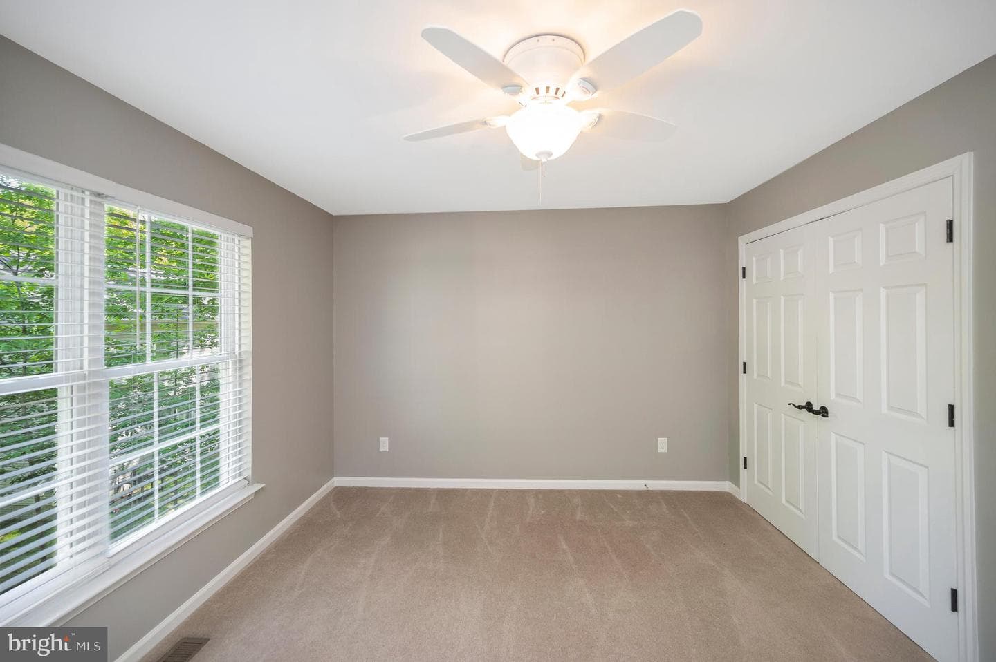 801 Eastover Parkway photo 39