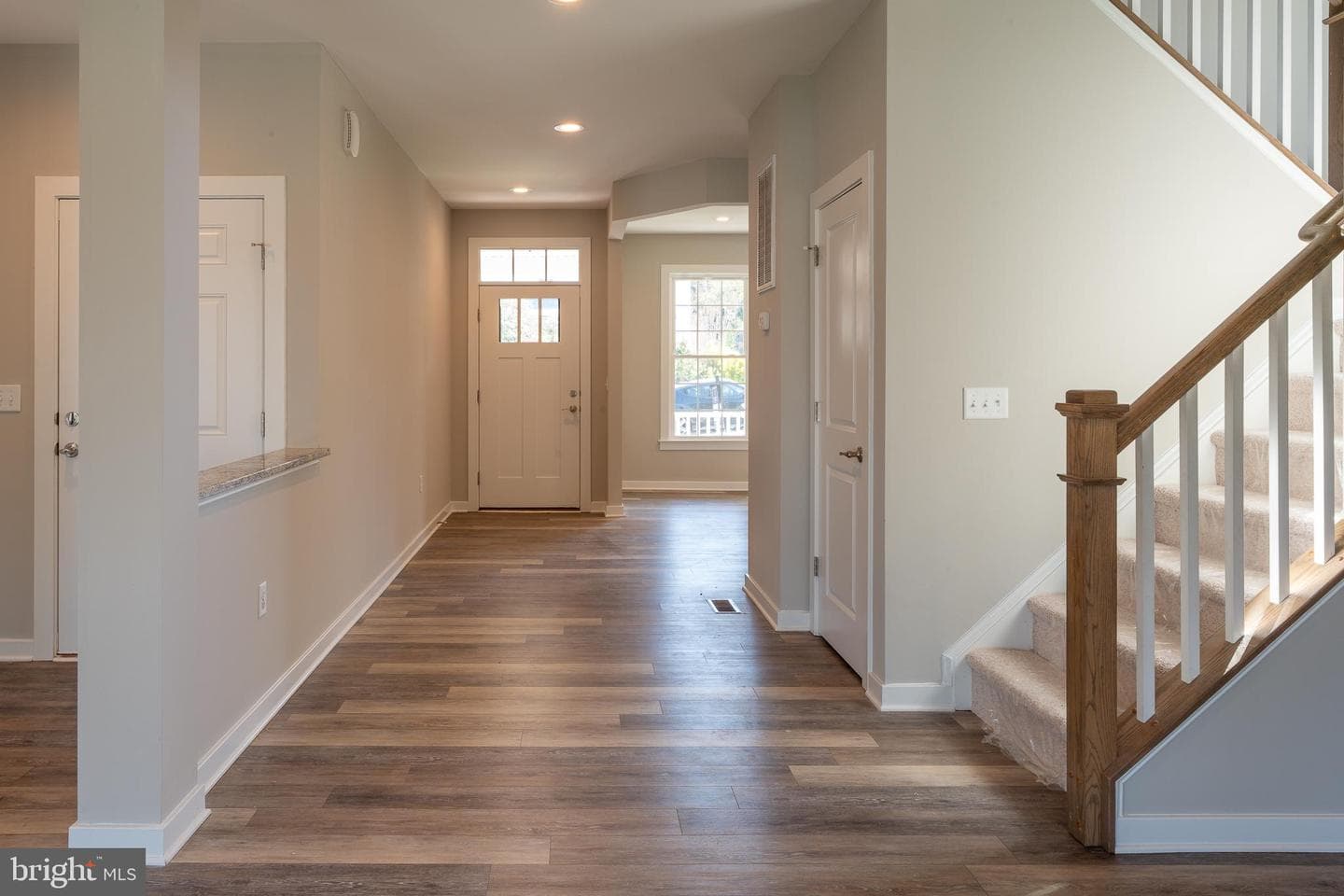136 S Almond Street photo 6