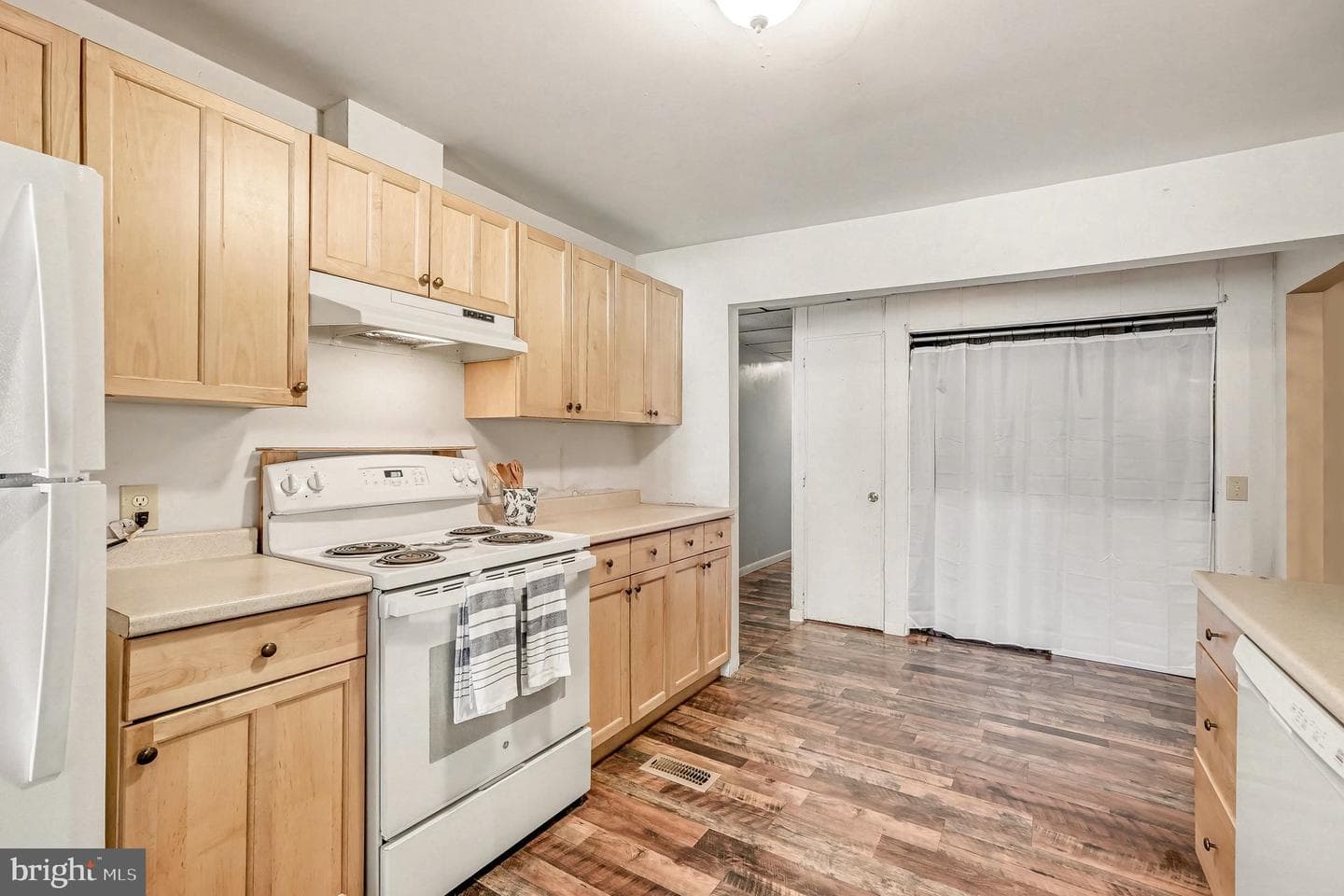 3440 Van Buren Road photo 5