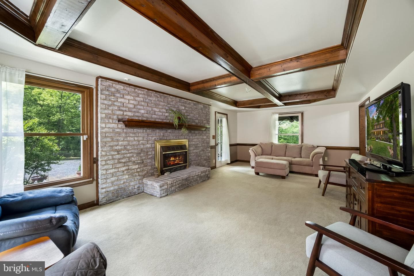 2065 Spotswood Drive photo 11