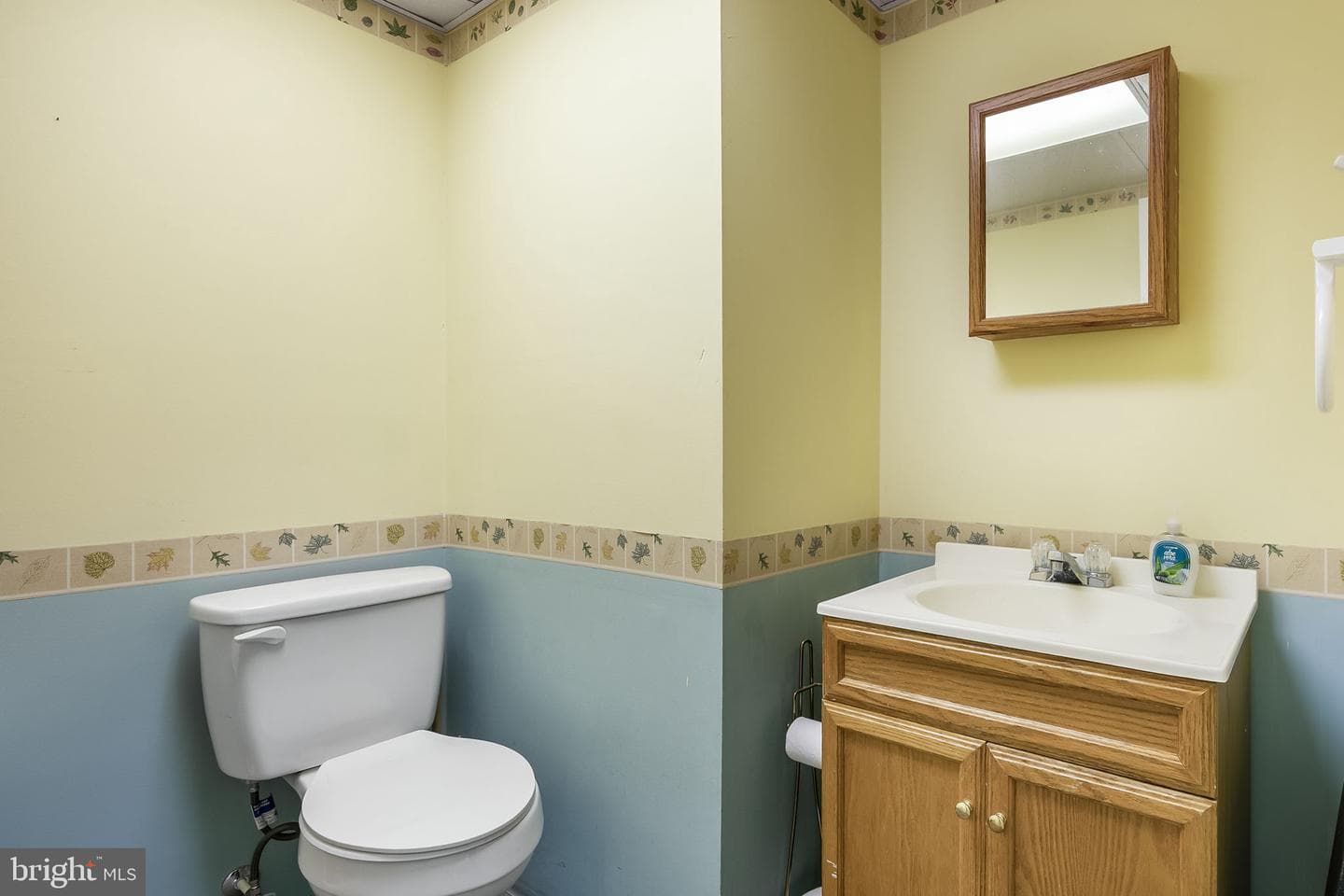 2065 Spotswood Drive photo 31