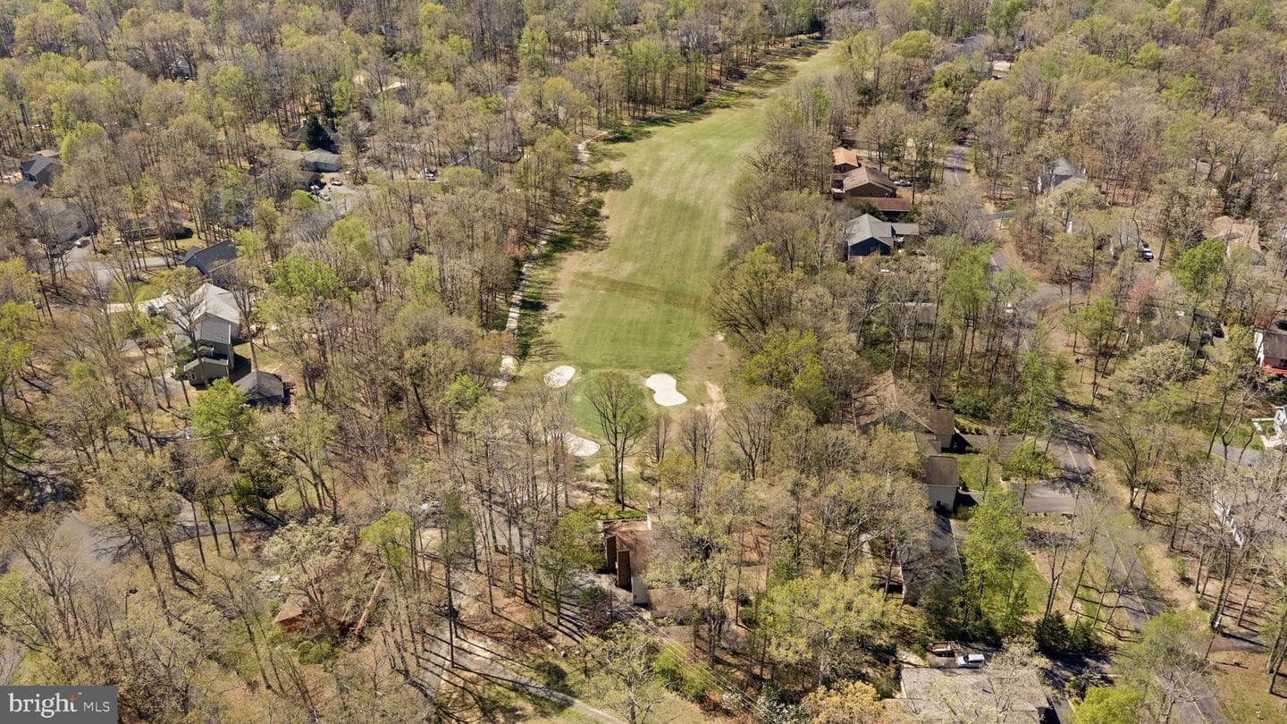 111 Chesterfield Court photo 95