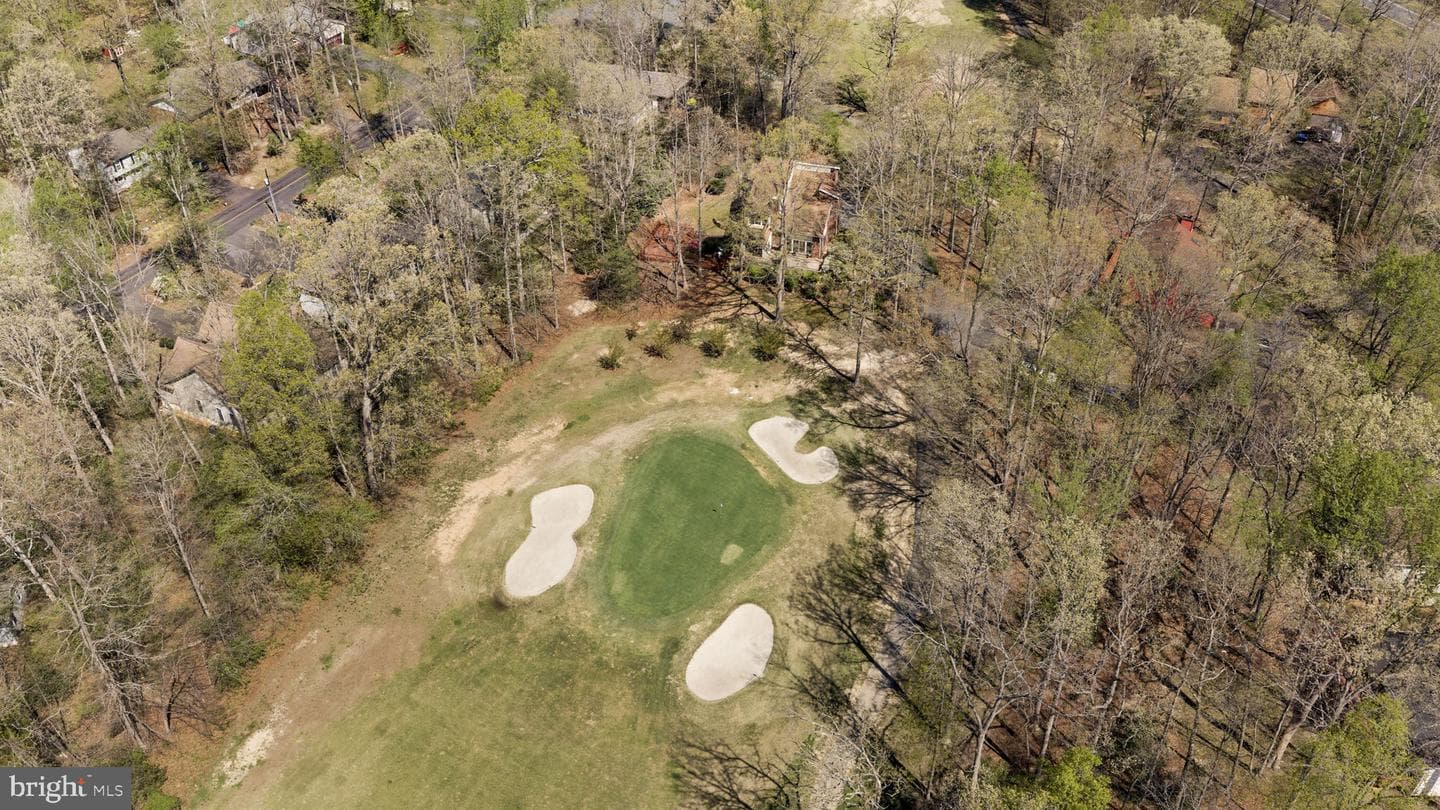 111 Chesterfield Court photo 96