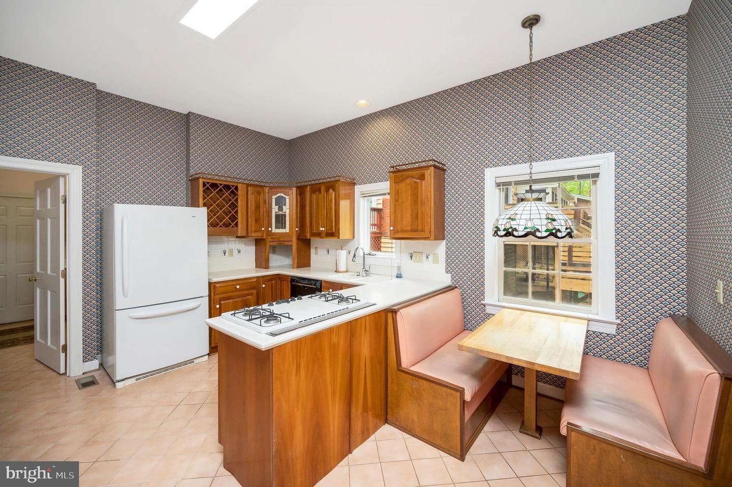 141 Larkspur Lane photo 18