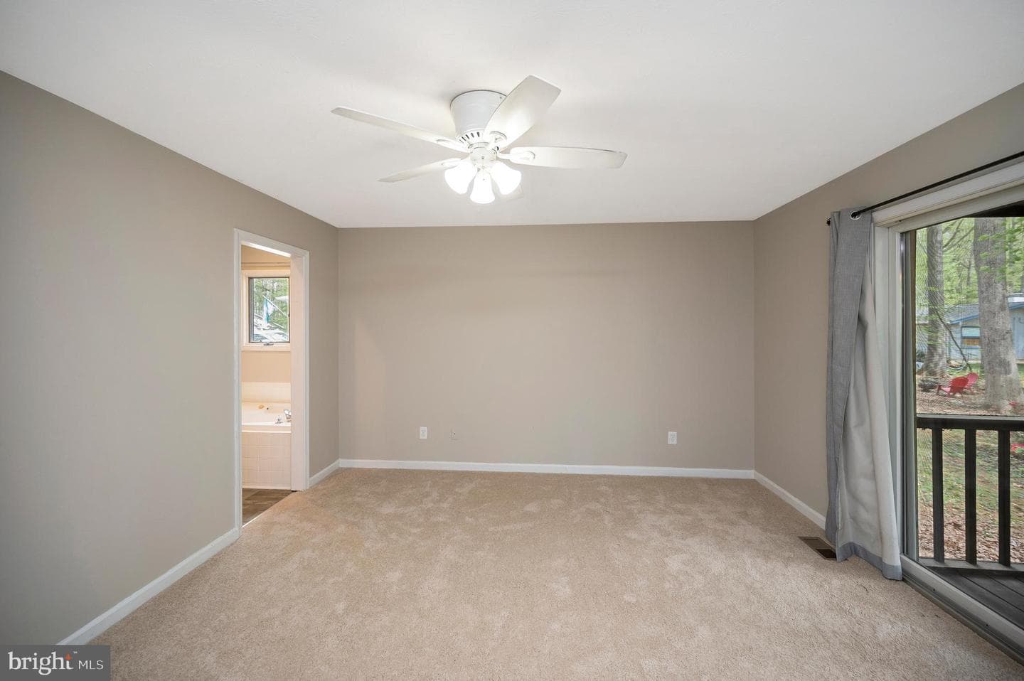 413 Wilderness Drive photo 25