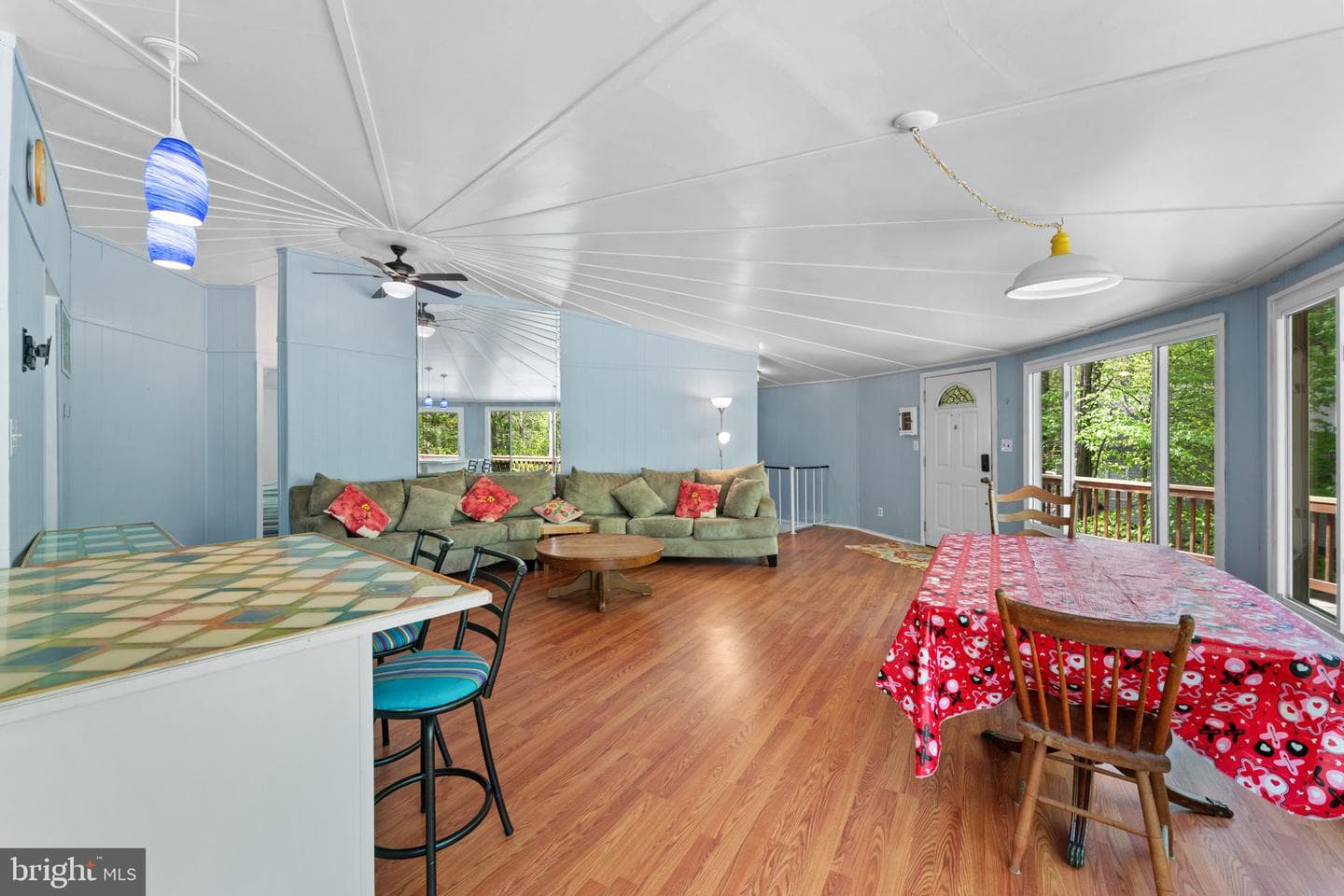152 Edgemont Circle photo 11