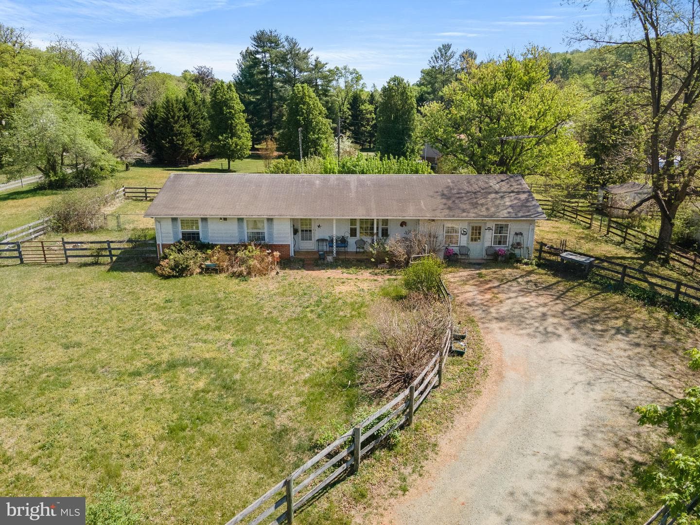 12101 Greenwood Road photo 33