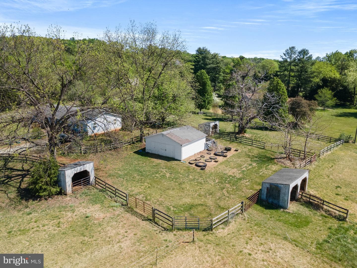 12101 Greenwood Road photo 39