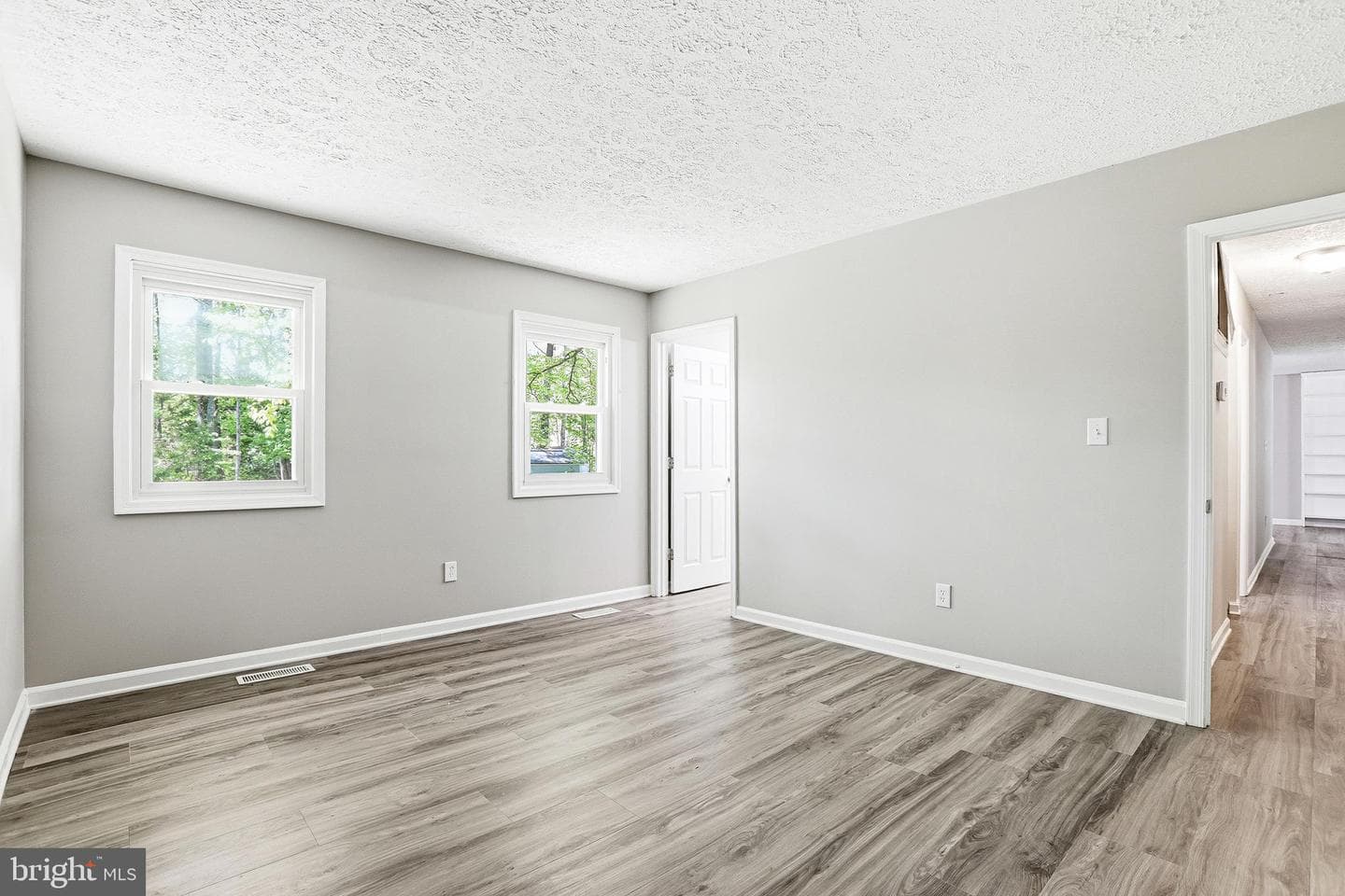 107 Sunset Court photo 18