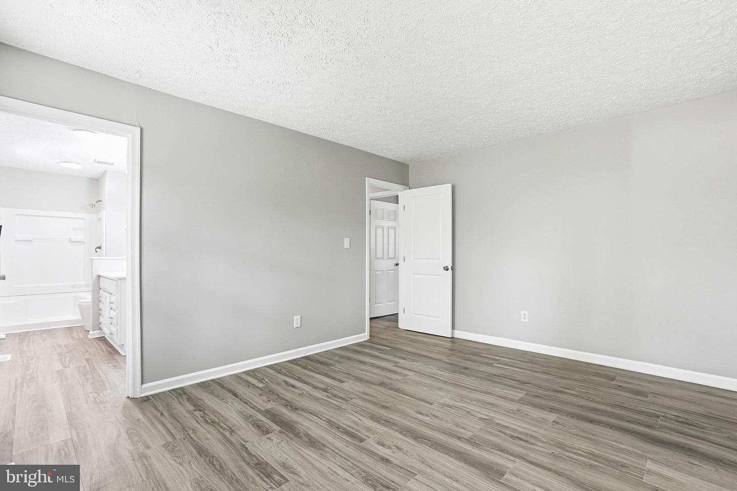 107 Sunset Court photo 19