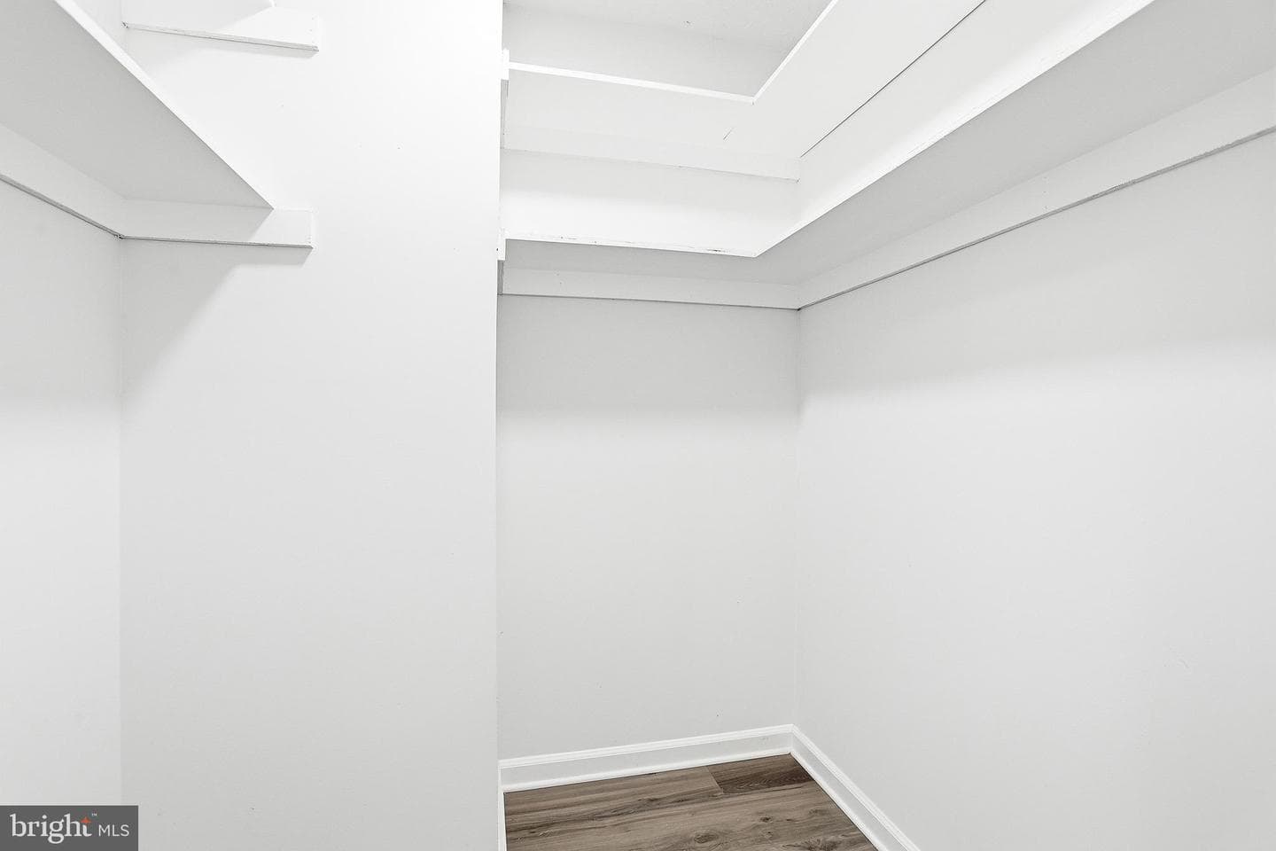 107 Sunset Court photo 21