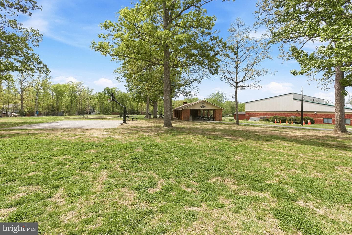 107 Sunset Court photo 43