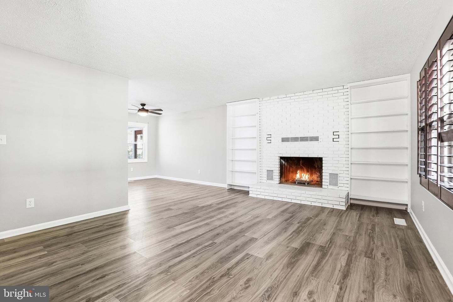 107 Sunset Court photo 5