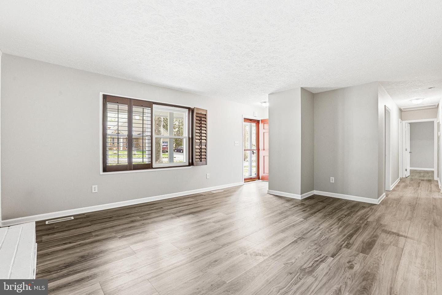 107 Sunset Court photo 8