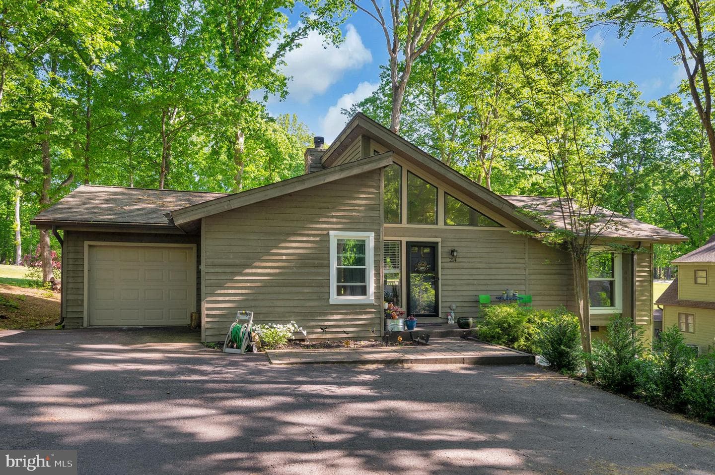 214 Sand Trap Lane photo 3