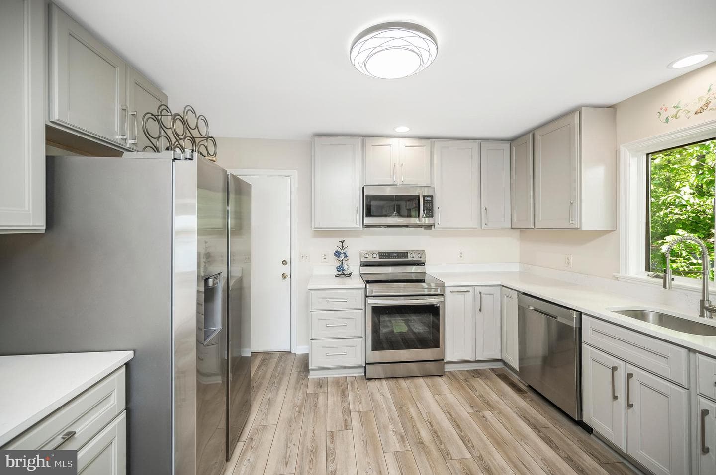 126 Green Spring Road photo 24
