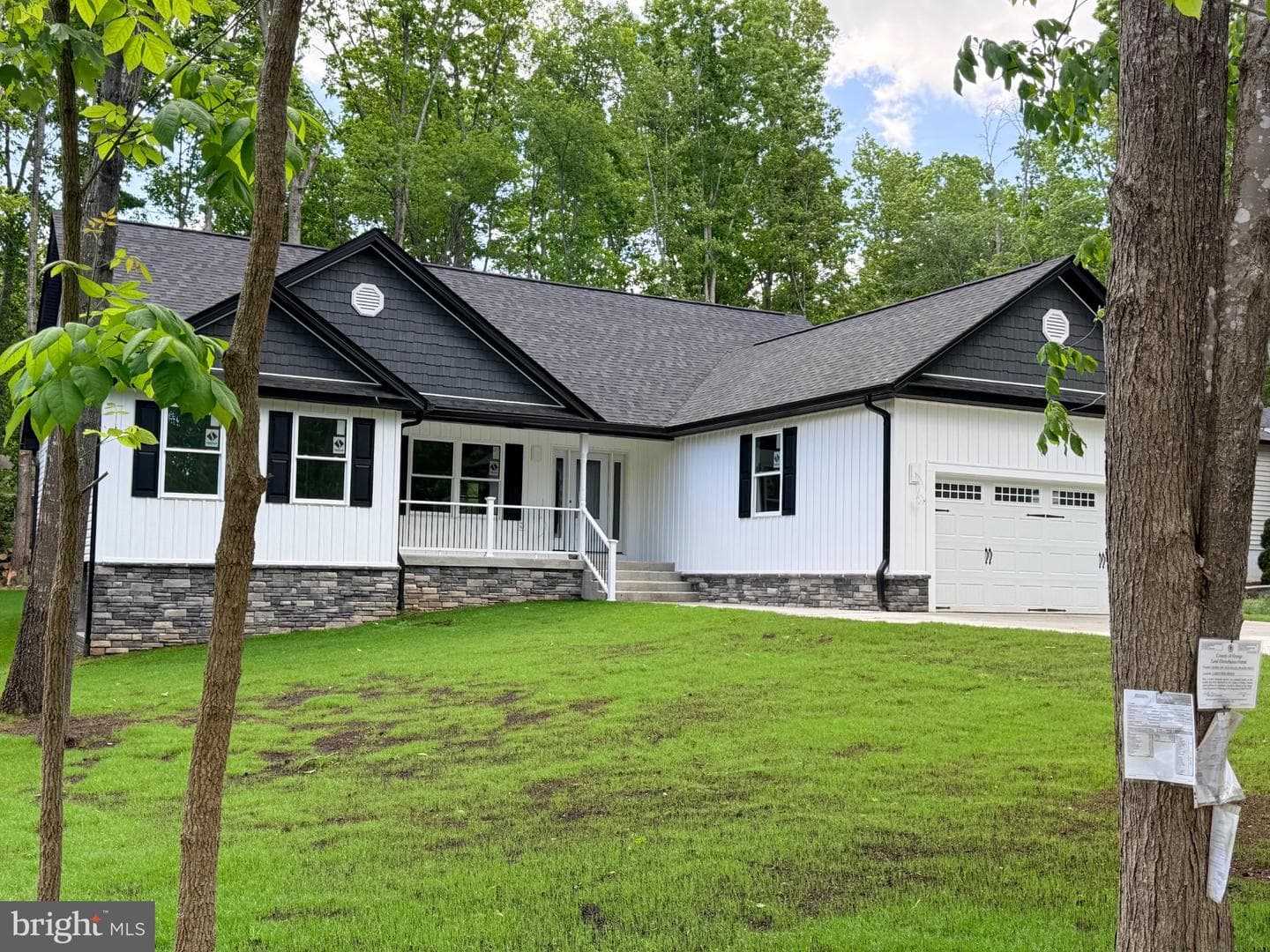 1233 Lakeview Parkway, Locust Grove