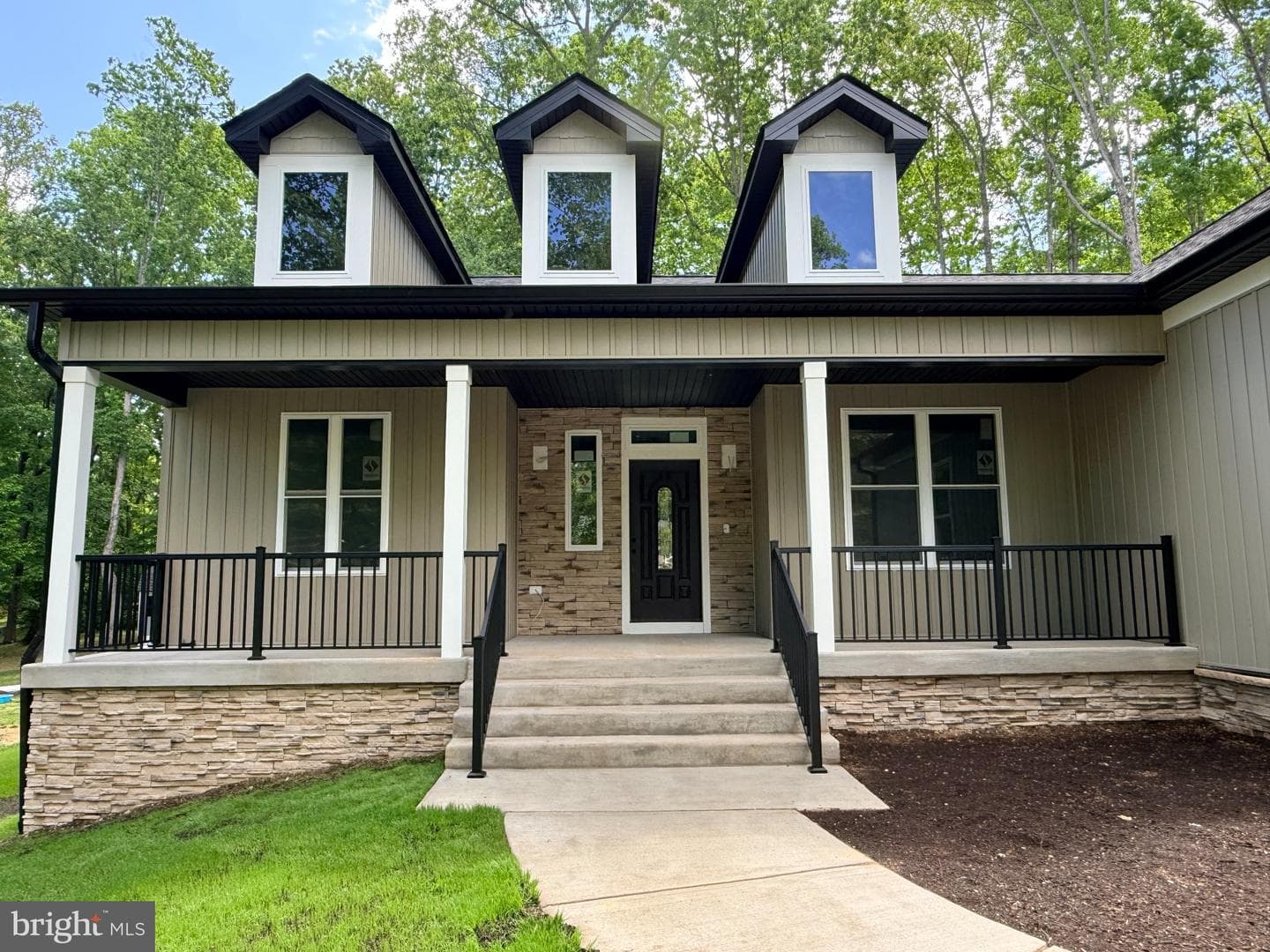 1231 Lakeview Parkway, Locust Grove