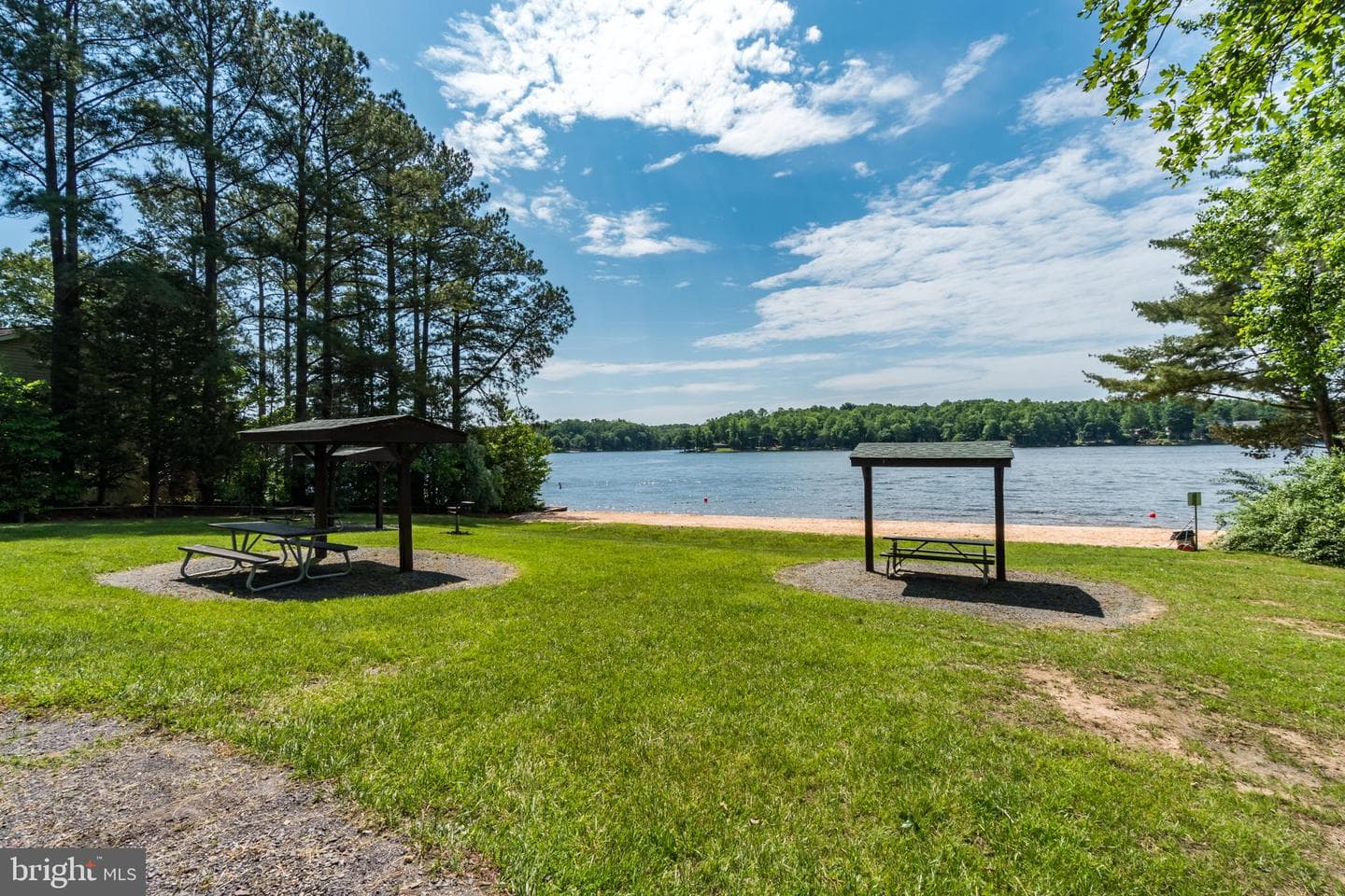220 Creekside Drive photo 63