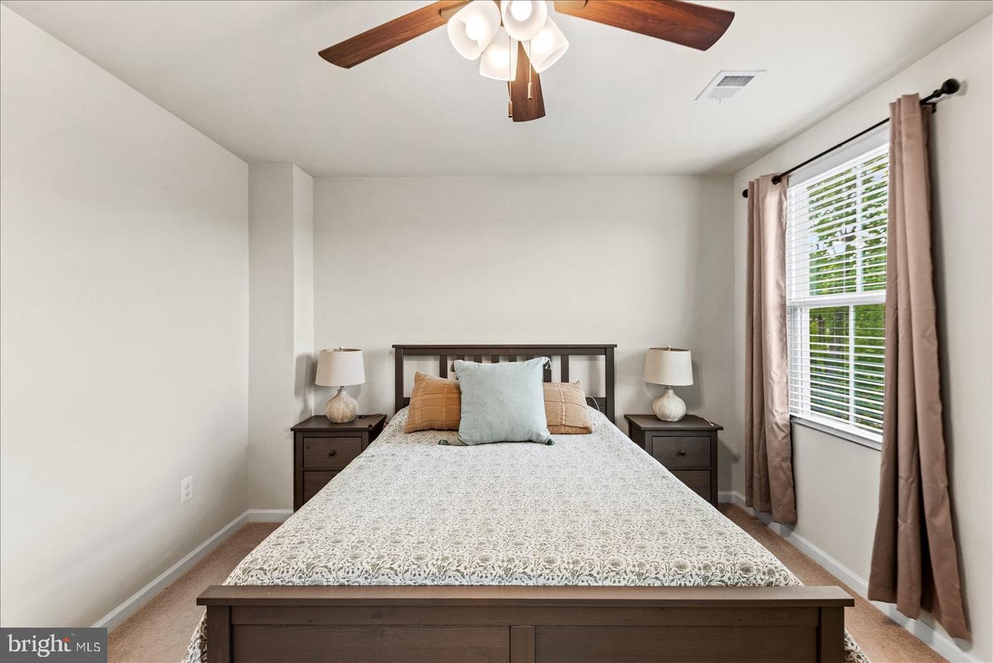 2854 Farzi Circle photo 18