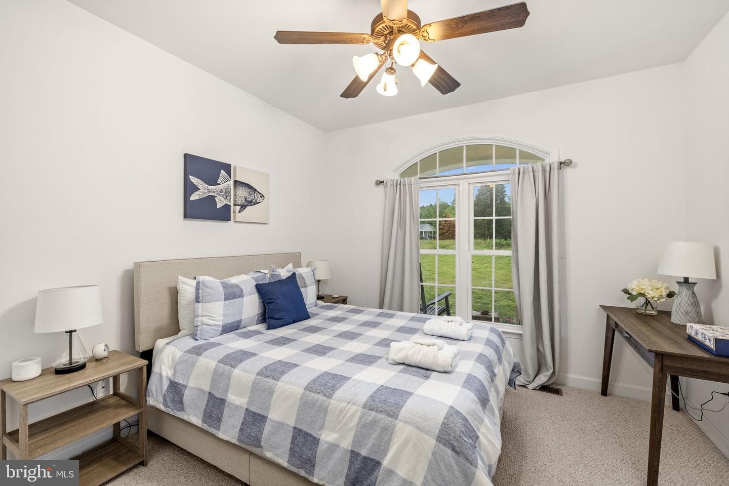 17289 Miss Mollys Lane photo 22