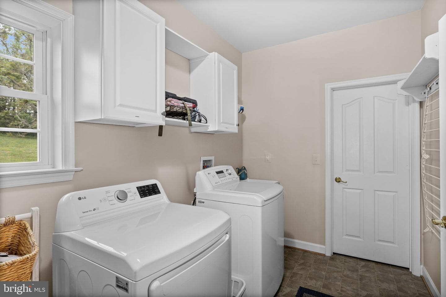 17289 Miss Mollys Lane photo 25
