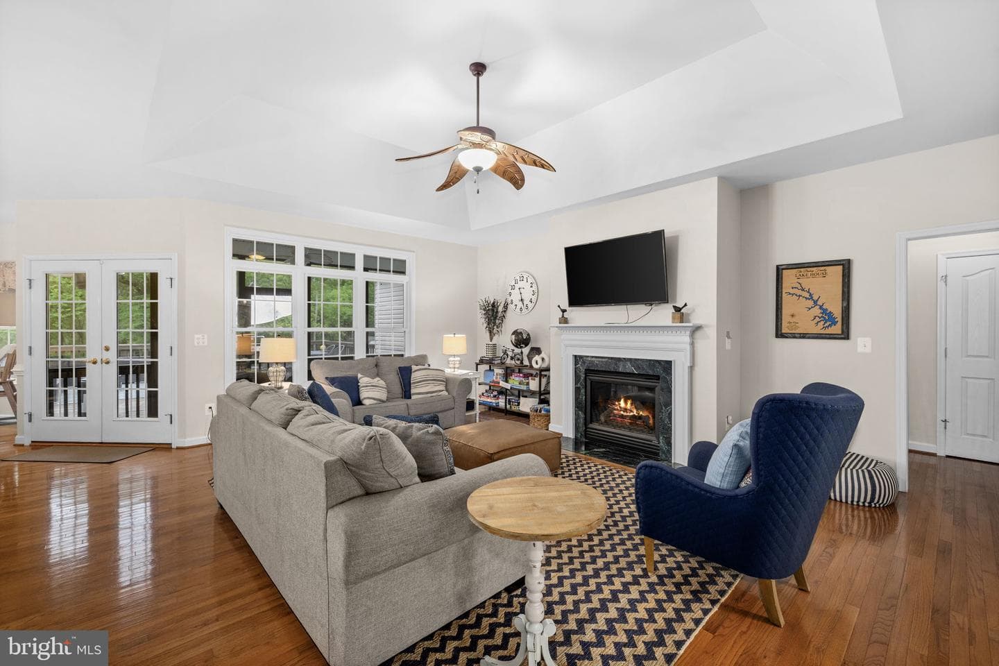 17289 Miss Mollys Lane photo 3