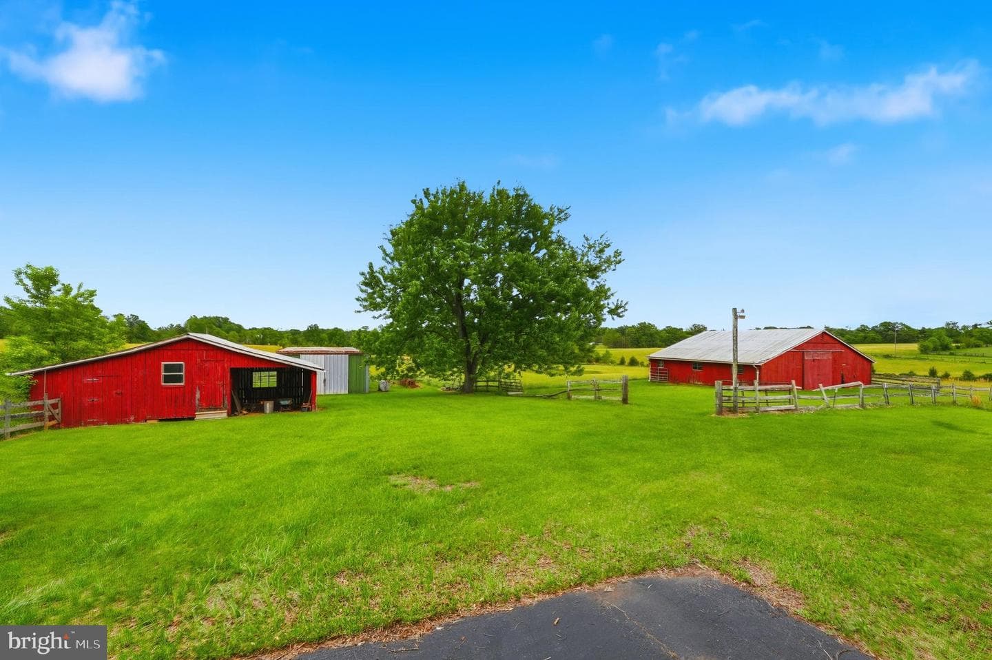 11081 Marquis Road photo 43