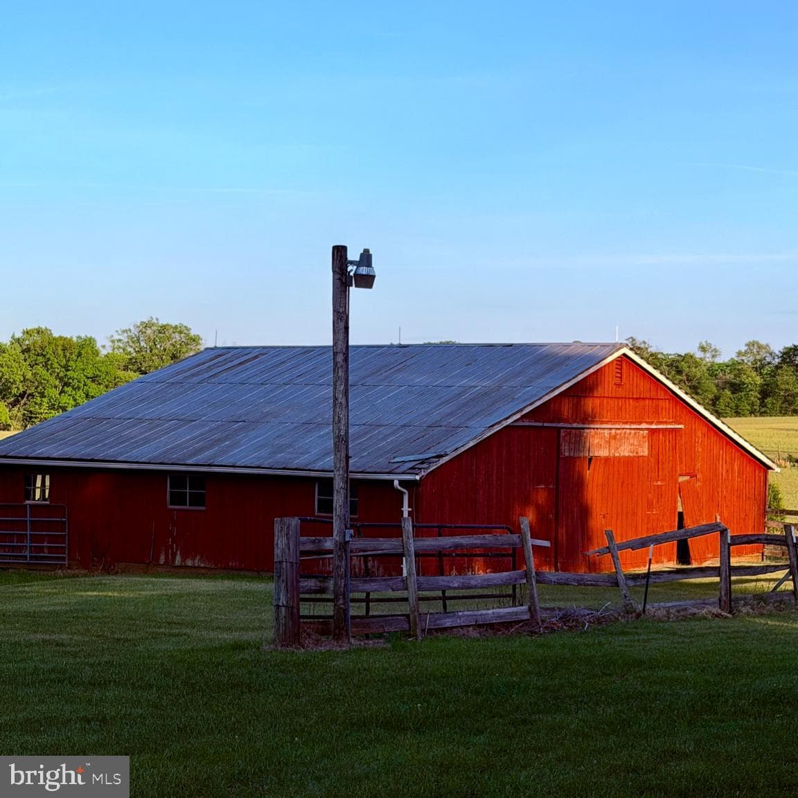 11081 Marquis Road photo 9