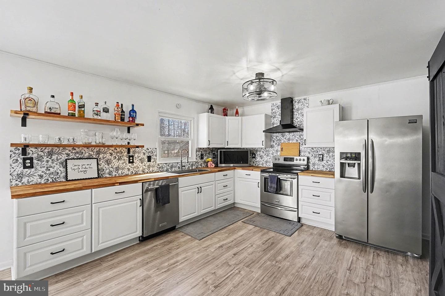108 Seven Pines Drive photo 16