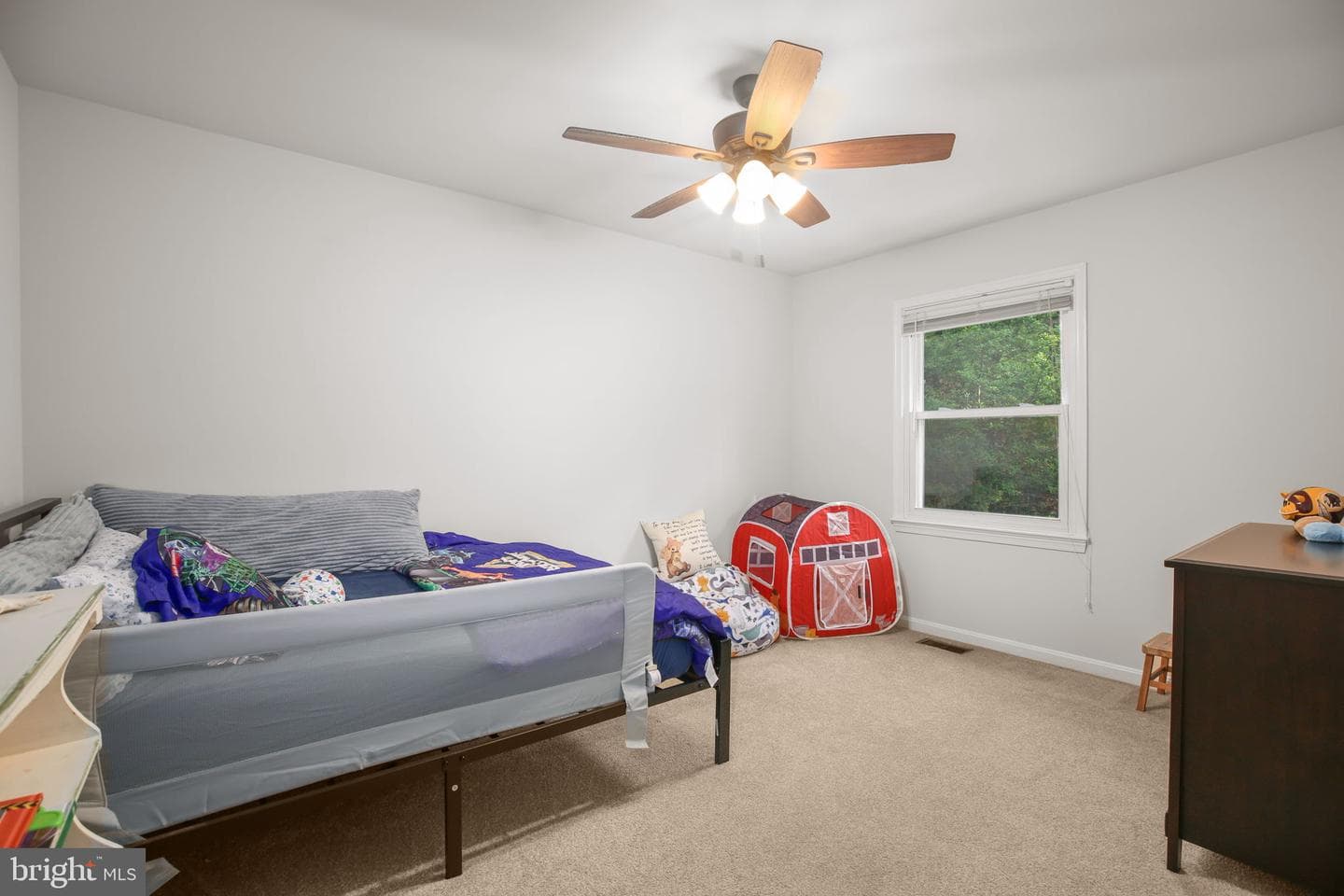 132 Jefferson Avenue photo 20