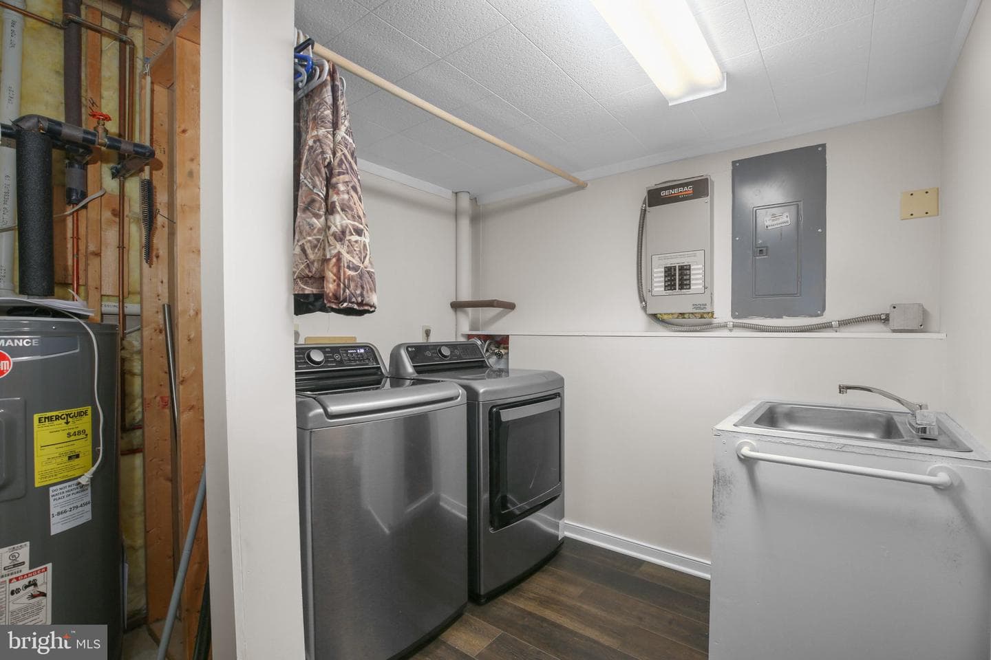 132 Jefferson Avenue photo 27