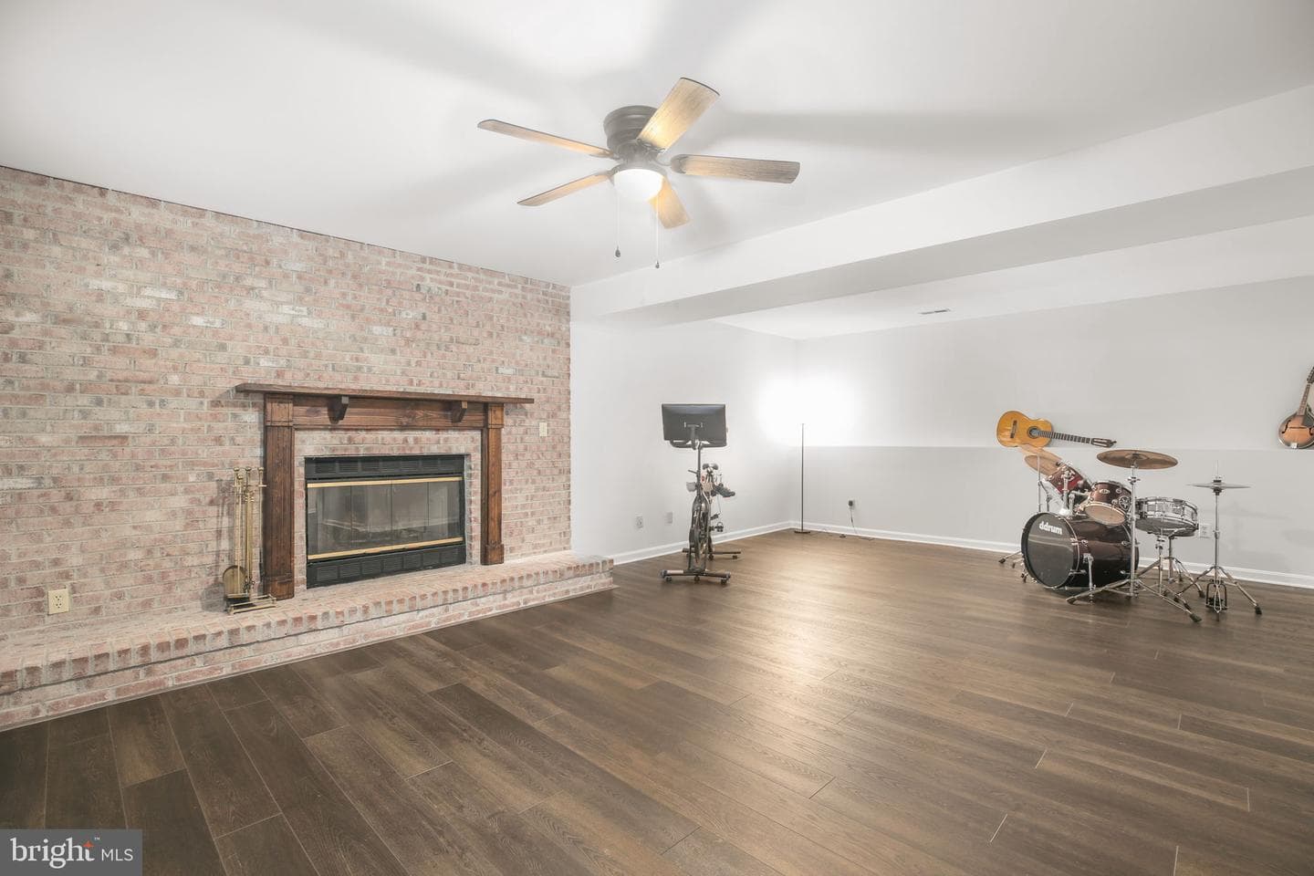 132 Jefferson Avenue photo 30