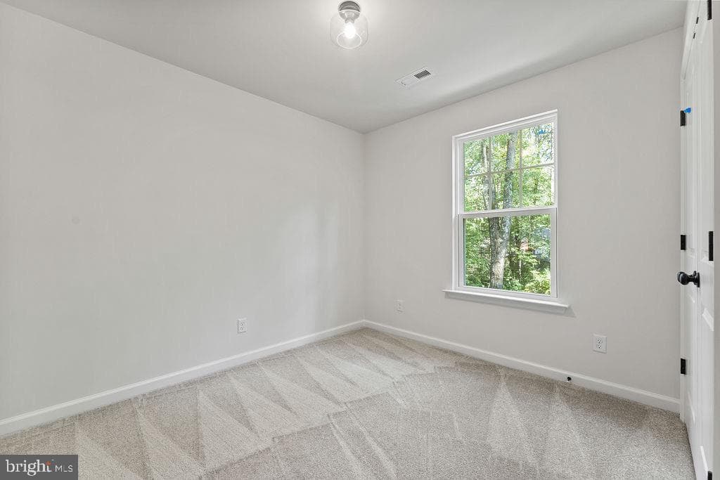 109 Aspen Court photo 24